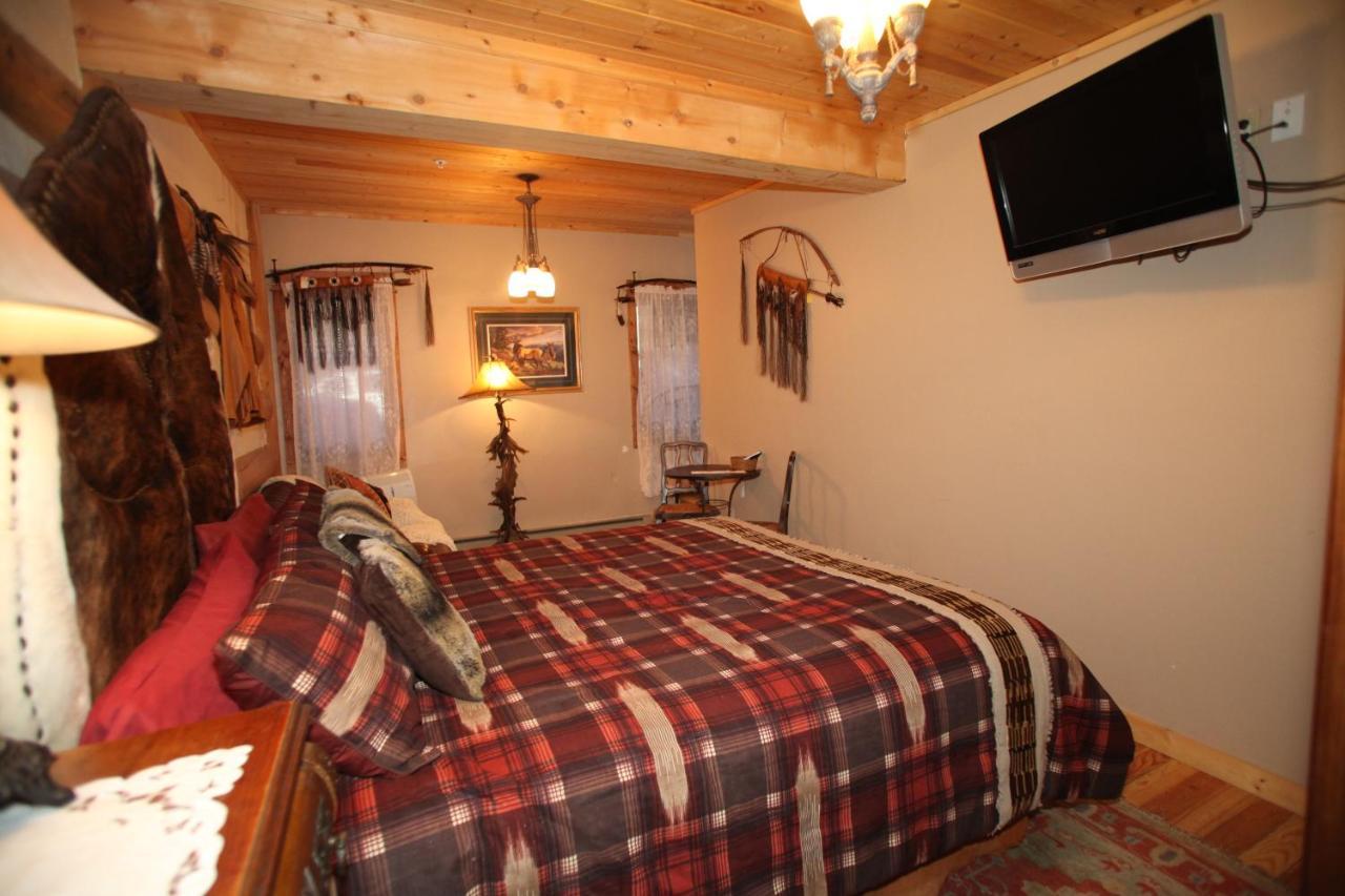 Swan River Inn ビッグフォーク エクステリア 写真